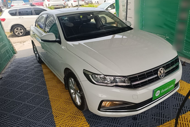 Volkswagen Bora 2019 #4 Volkswagen Bora 2019 car image #4