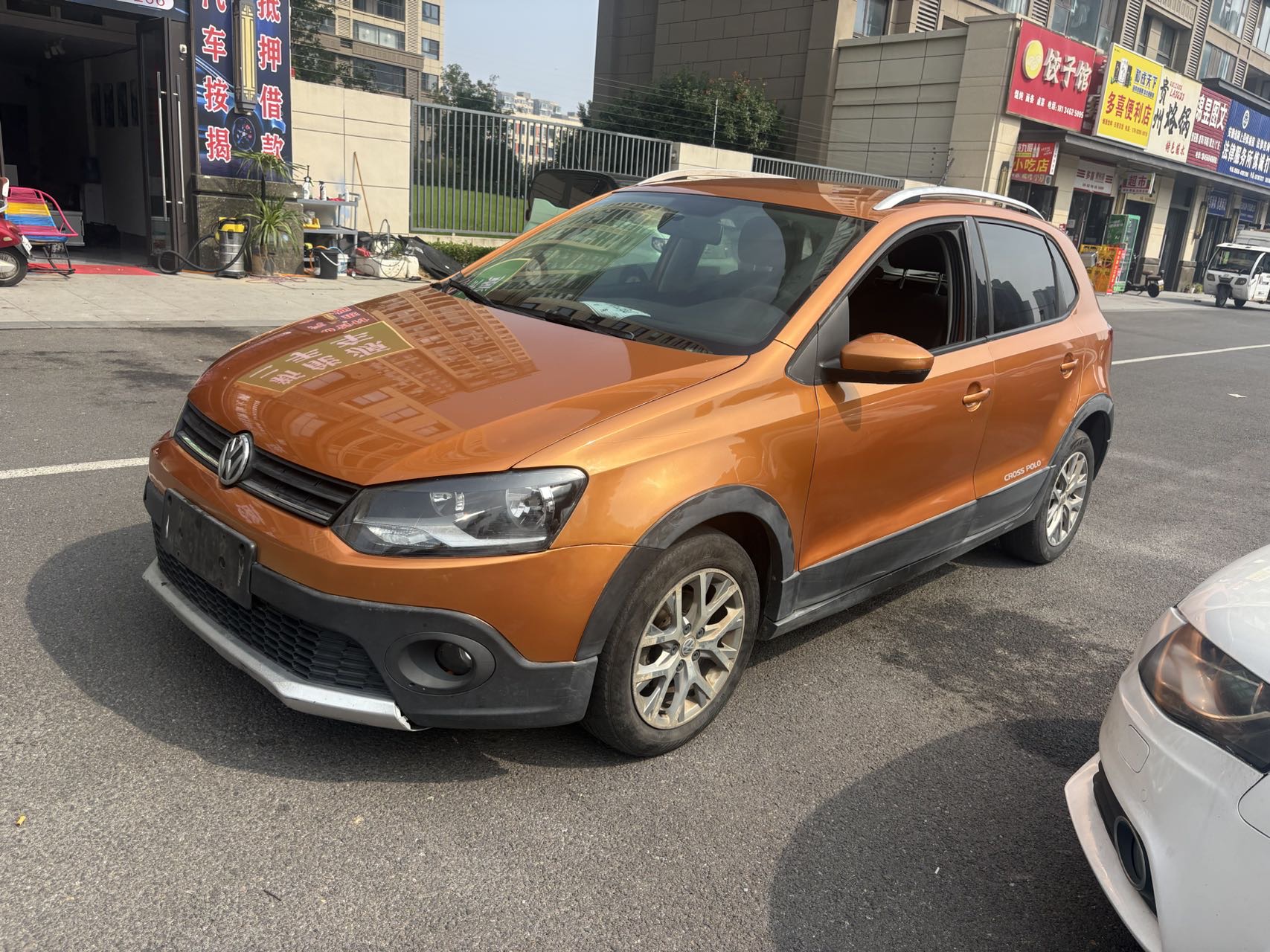 Volkswagen Polo 2016 Volkswagen Polo 2016 car image