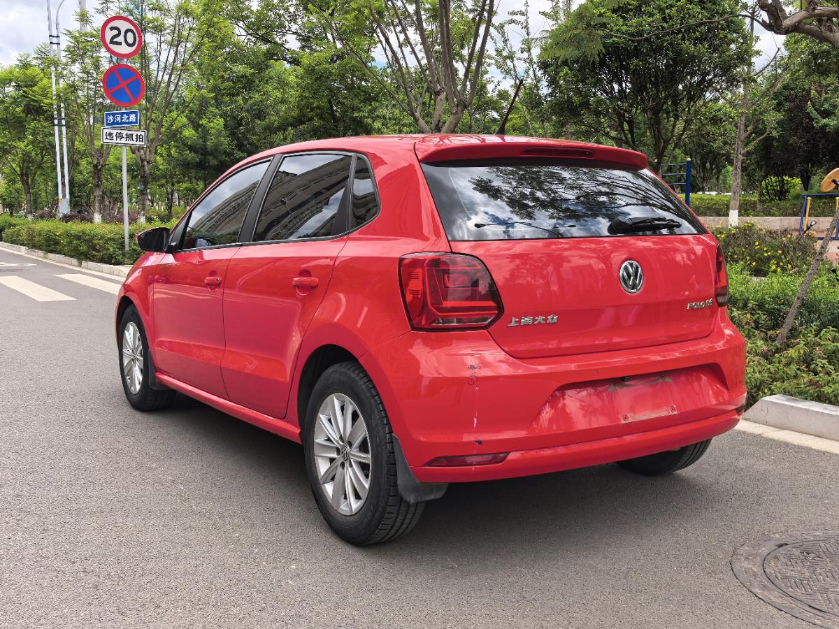 Volkswagen Polo 2014 car image #5