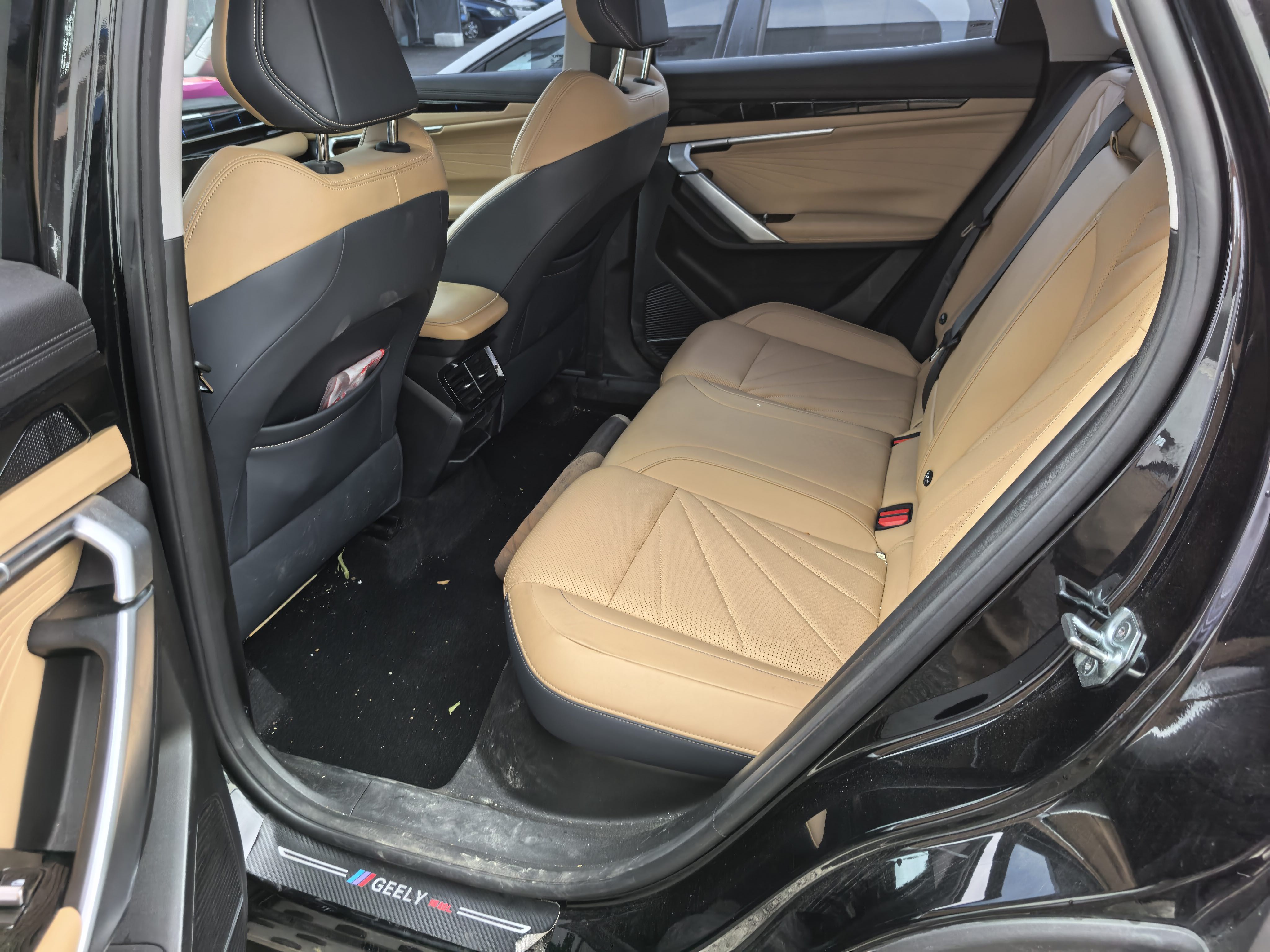 GEELY Boyue L 2023 car image #4
