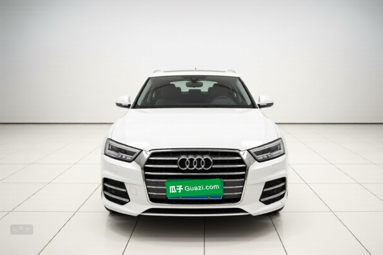 Audi Q3 2018 #3 Audi Q3 2018 car image #3
