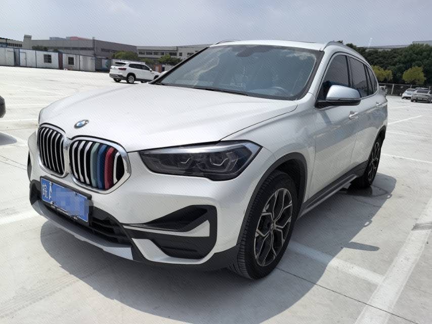BMW X1 2023 car image 