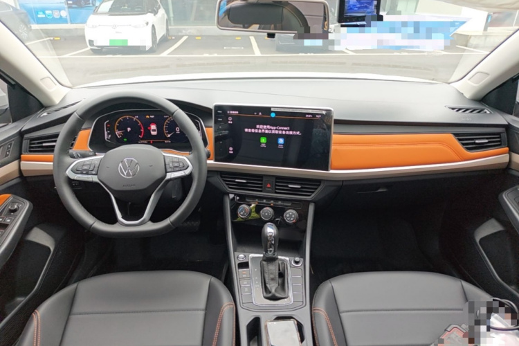 Volkswagen Bora 2025 car image #11