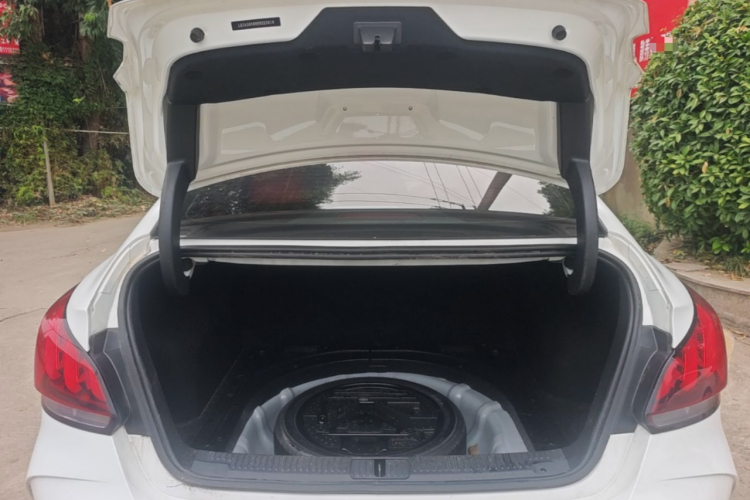 MG 5 2023 immagine di auto #19