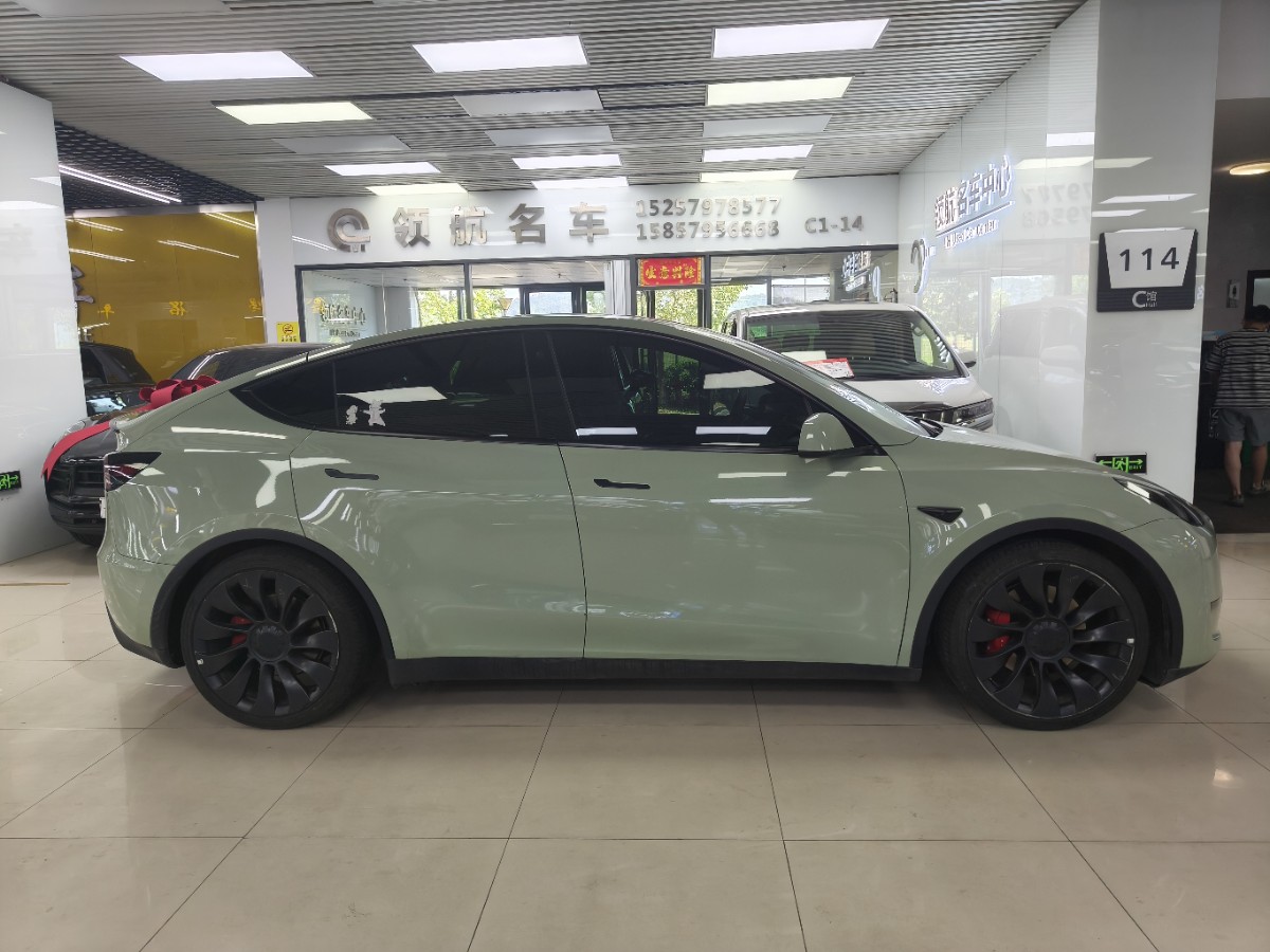 Tesla Model Y 2022 #3 Tesla Model Y 2022 car image #3