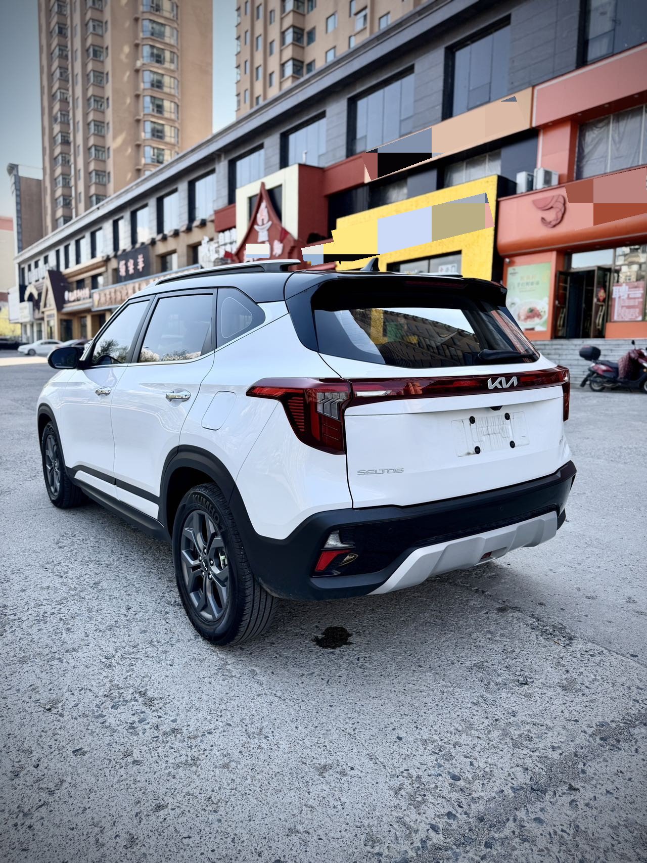 Kia Seltos 2023 image de voiture #4
