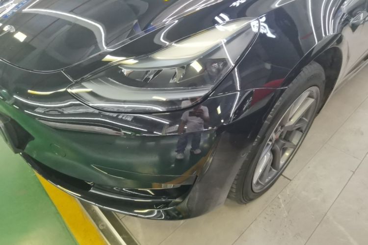 Tesla Model 3 2023 car image #23