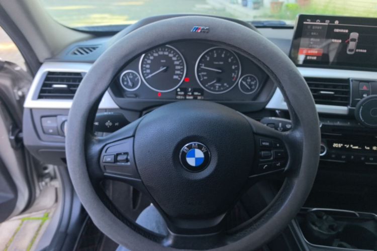 BMW 3 Series 2016 #11 BMW 3 Series 2016 car image #11