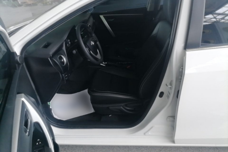 Toyota Corolla Hybird E+ 2021 immagine di auto #15
