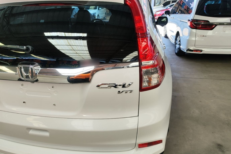 Honda CR-V 2016 #8 Honda CR-V 2016 car image #8
