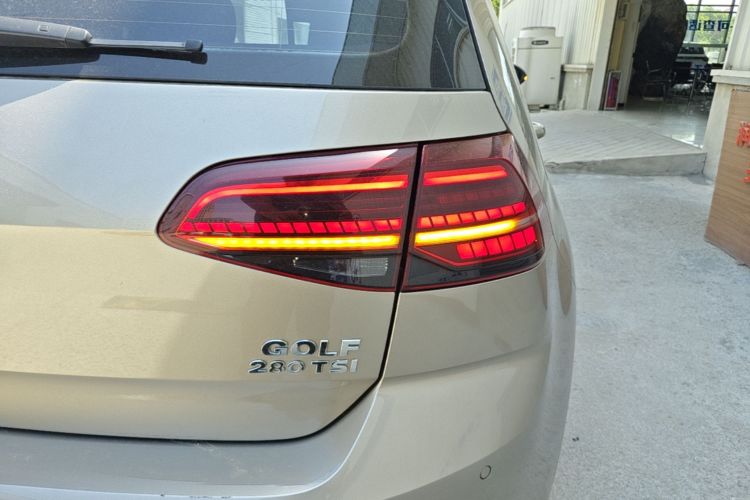 Volkswagen Golf 2019 #8 Volkswagen Golf 2019 car image #8
