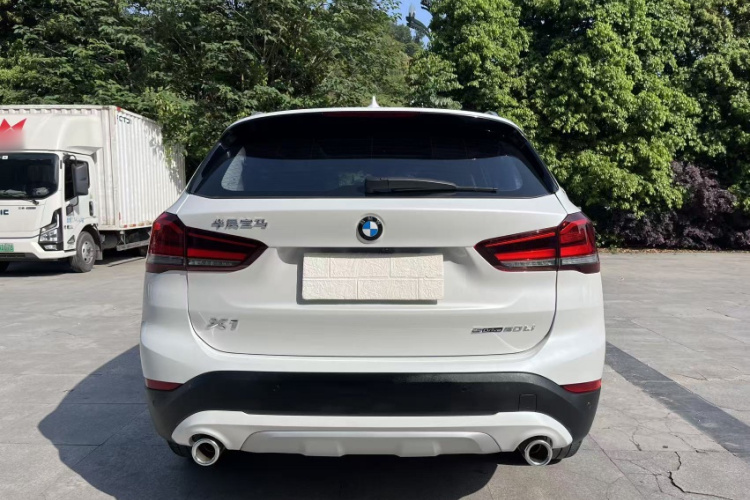 BMW X1 2022 #6 BMW X1 2022 car image #6