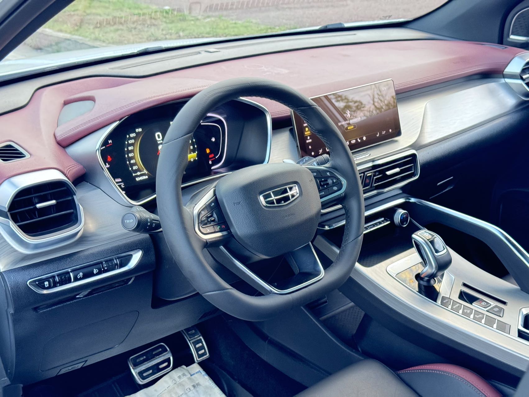GEELY Coolray 2020 car image #4