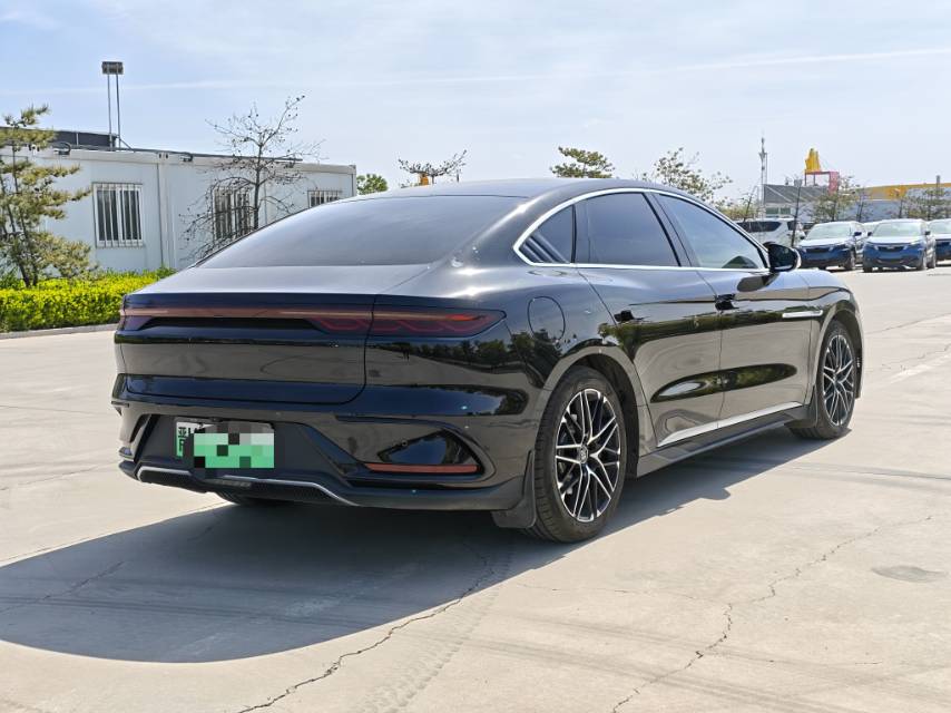 BYD Han 2024 car image #5