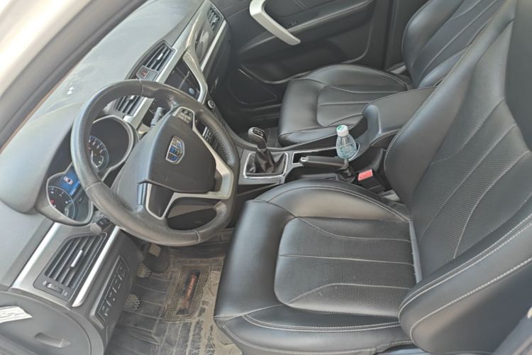 GEELY Emgrand 2018 car image #15