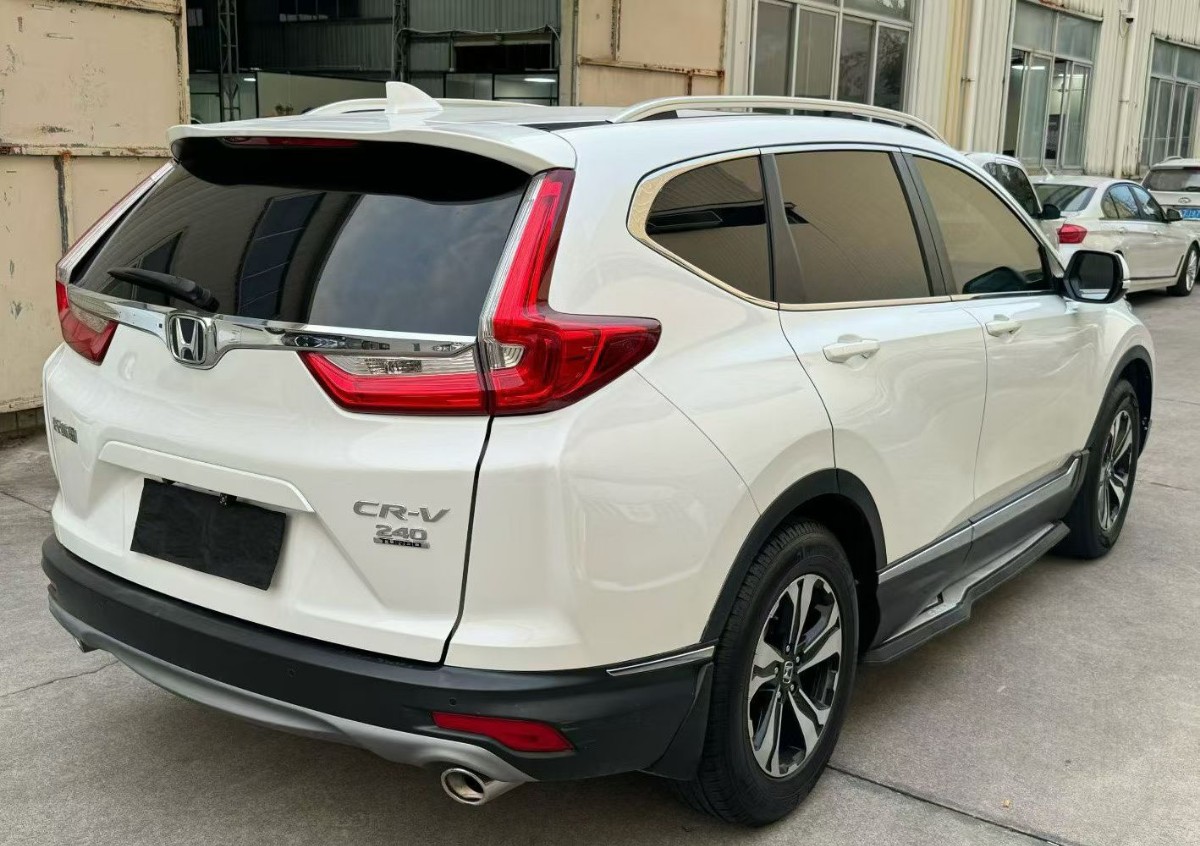 Honda CR-V 2019 car image #3
