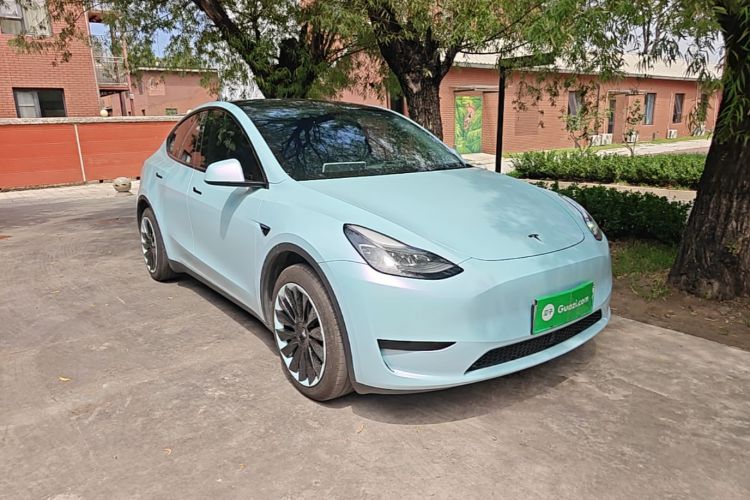 Tesla Model Y 2024 car image #4