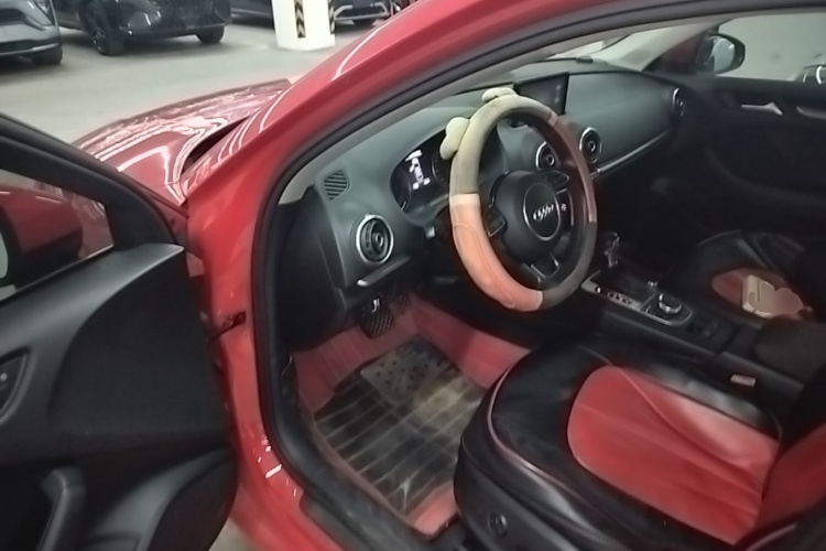 Audi A3 2016 car image #16