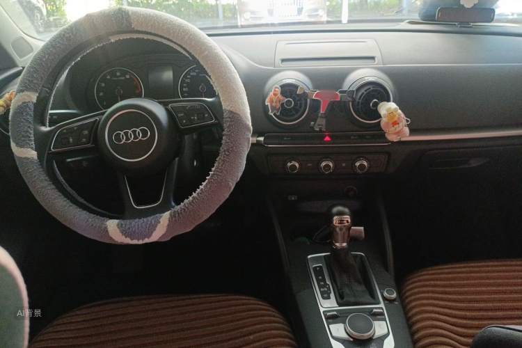Audi A3 2020 car image #11