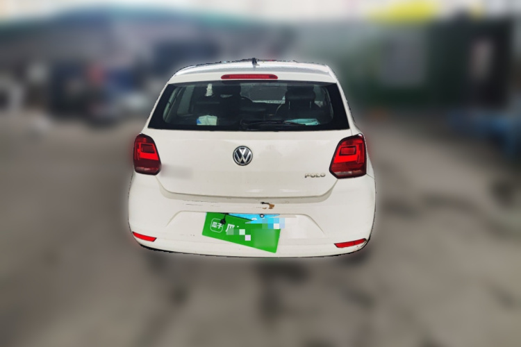 Volkswagen Polo 2016 car image #6