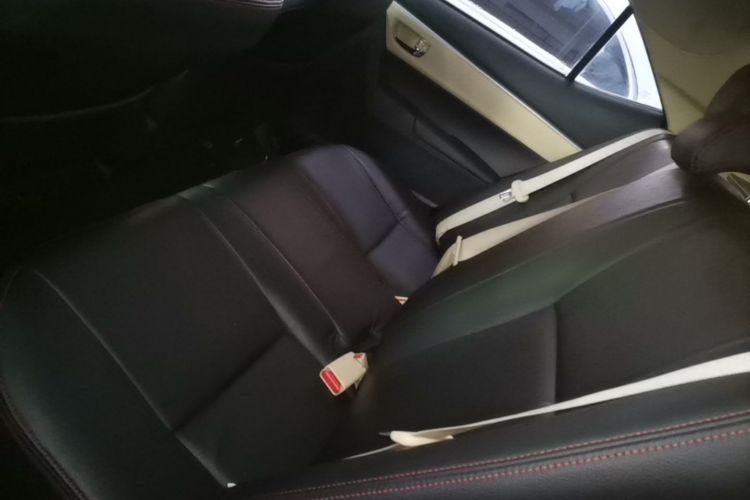 Toyota Corolla 2018 car image #13