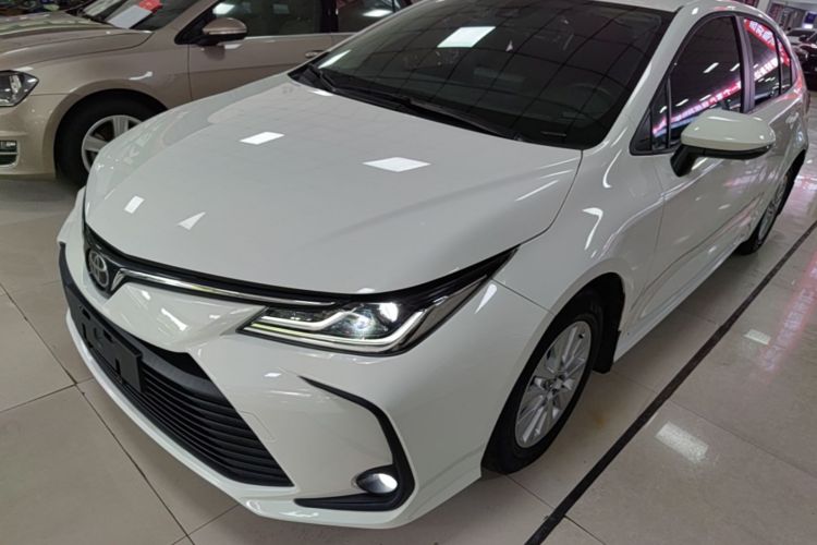 Toyota Corolla 2023 #2 Toyota Corolla 2023 immagine di auto #2