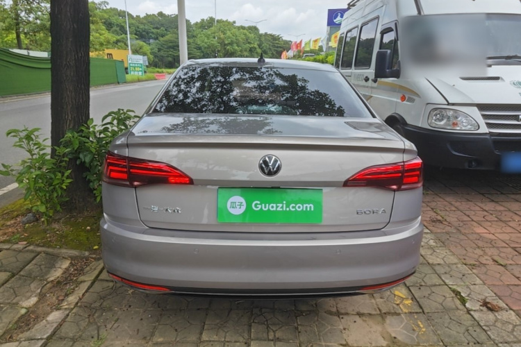 Volkswagen Bora 2021 car image #6