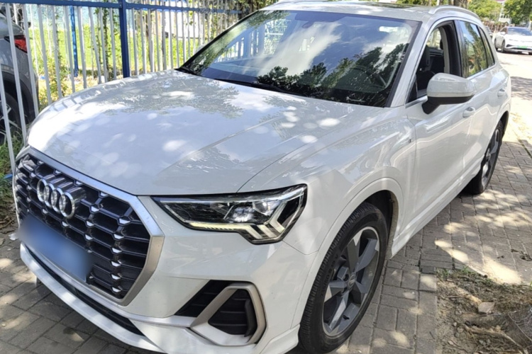 Audi Q3 2020 #2 Audi Q3 2020 car image #2