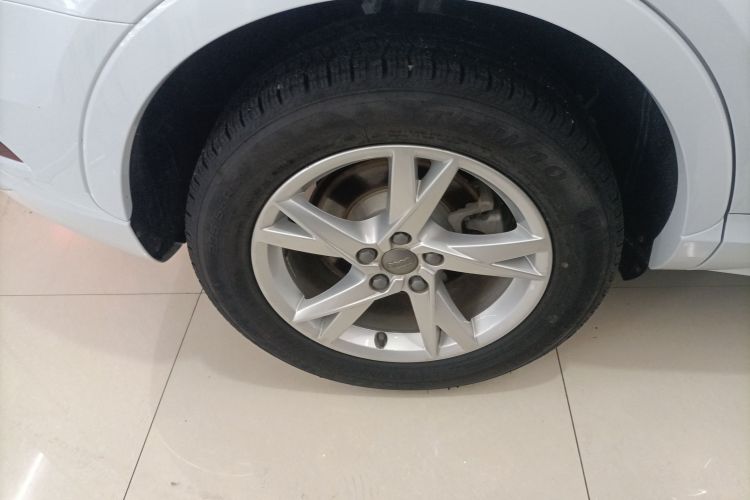 Audi Q3 2018 image de voiture #4