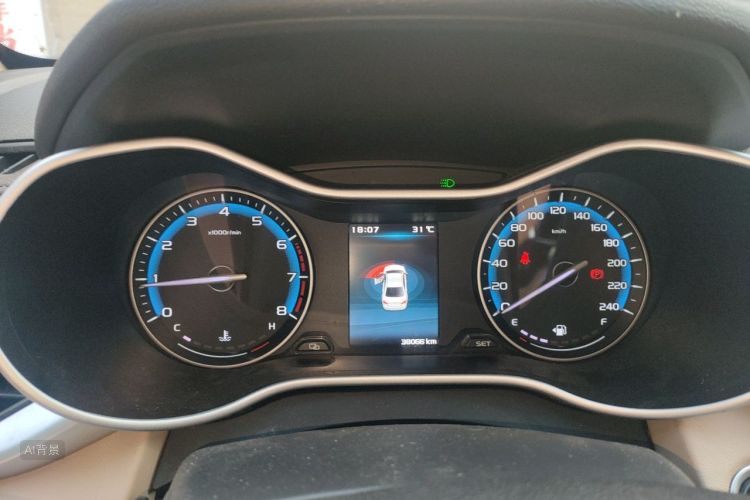 GEELY Emgrand 2018 car image #13