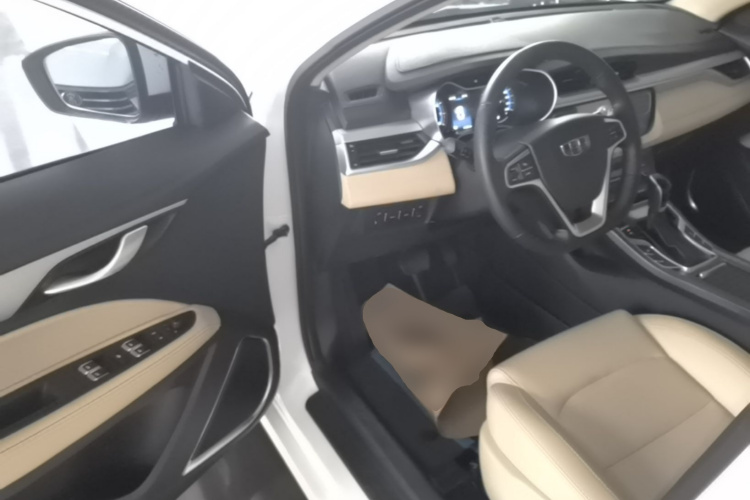 GEELY Emgrand 2018 immagine di auto #16