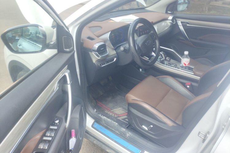 GEELY Coolray 2018 #13 GEELY Coolray 2018 car image #13