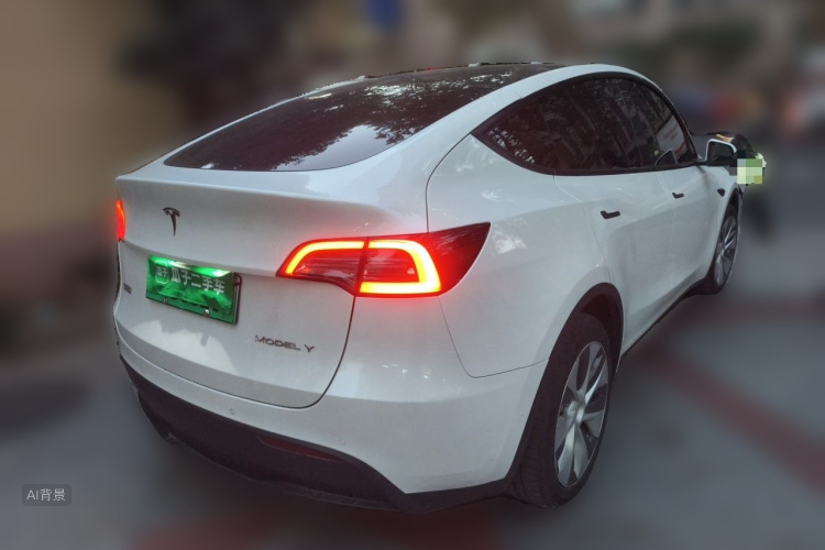 Tesla Model Y 2023 #7 Tesla Model Y 2023 car image #7