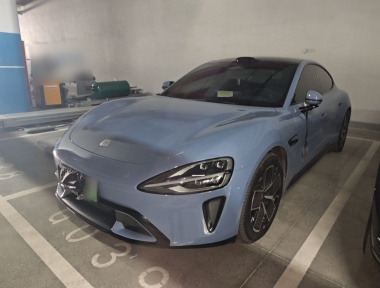 MI SU7 2024 car image 