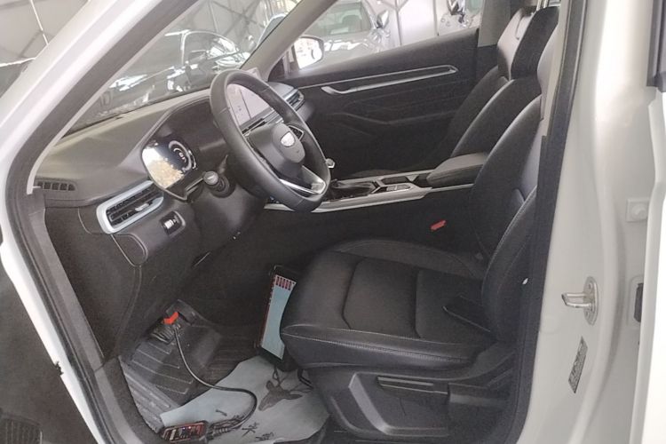 GEELY Emgrand 2025 #19 GEELY Emgrand 2025 immagine di auto #19