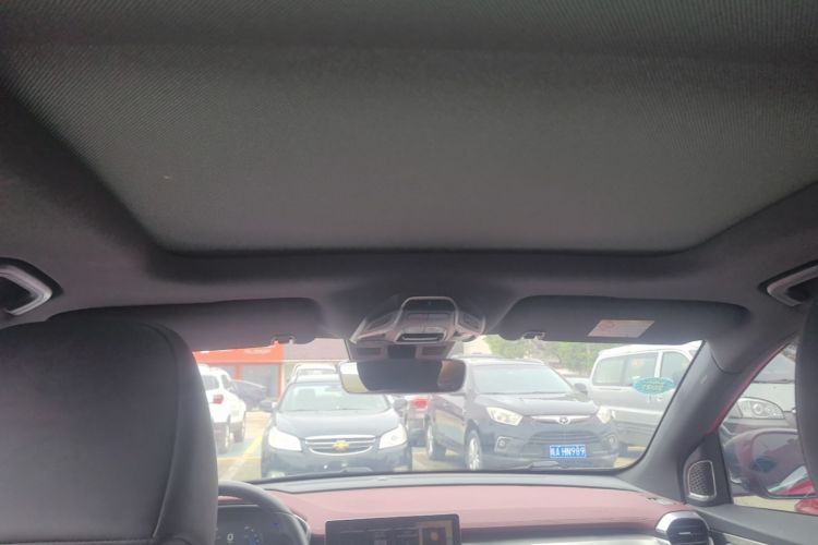 GEELY Coolray 2019 immagine di auto #20