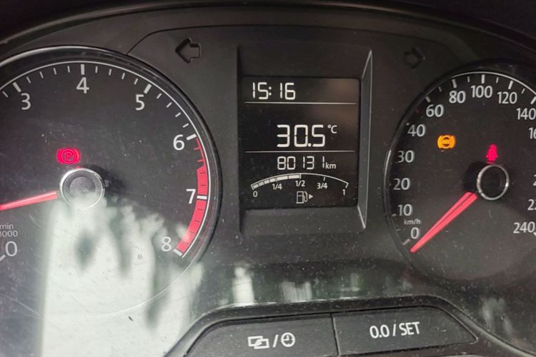 Volkswagen Polo 2016 car image #14