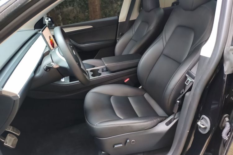 Tesla Model Y 2023 #19 Tesla Model Y 2023 car image #19