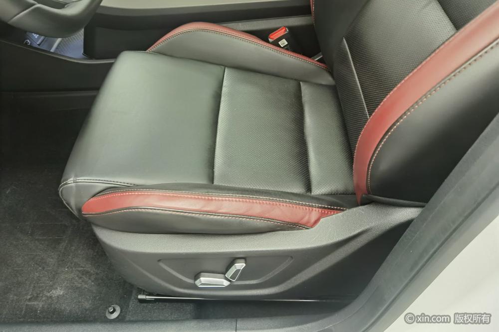 GEELY Coolray 2020 #18 GEELY Coolray 2020 car image #18