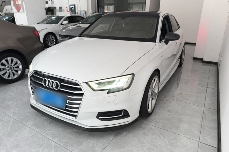 Audi A3 2019 #2 Audi A3 2019 car image #2