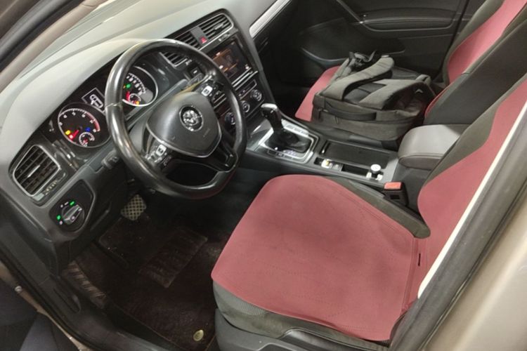 Volkswagen Golf 2019 #19 Volkswagen Golf 2019 car image #19