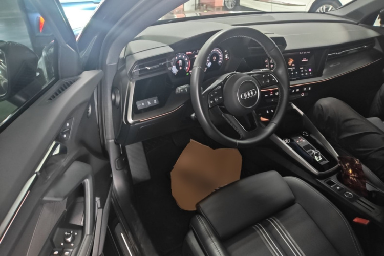 Audi A3 2024 immagine di auto #15