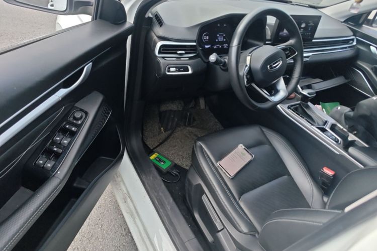 GEELY Emgrand 2022 car image #18