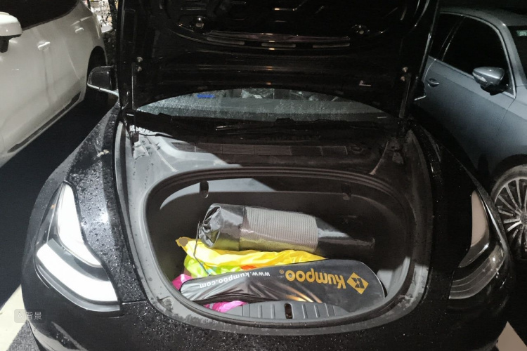 Tesla Model 3 2020 car image #22