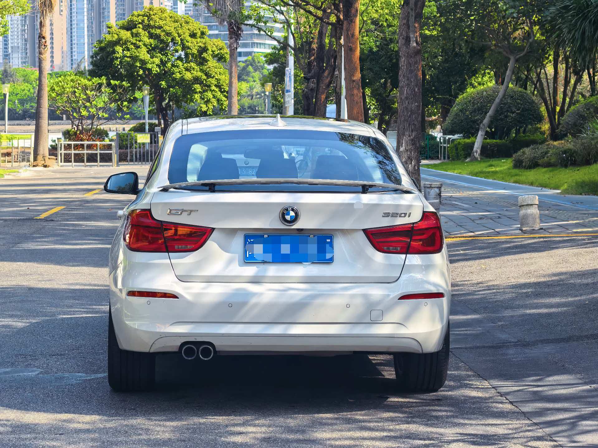 BMW 3 Series GT 2018 #6 BMW 3 Series GT 2018 car image #6