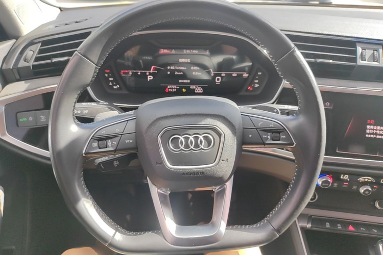 Audi Q3 2022 #11 Audi Q3 2022 car image #11