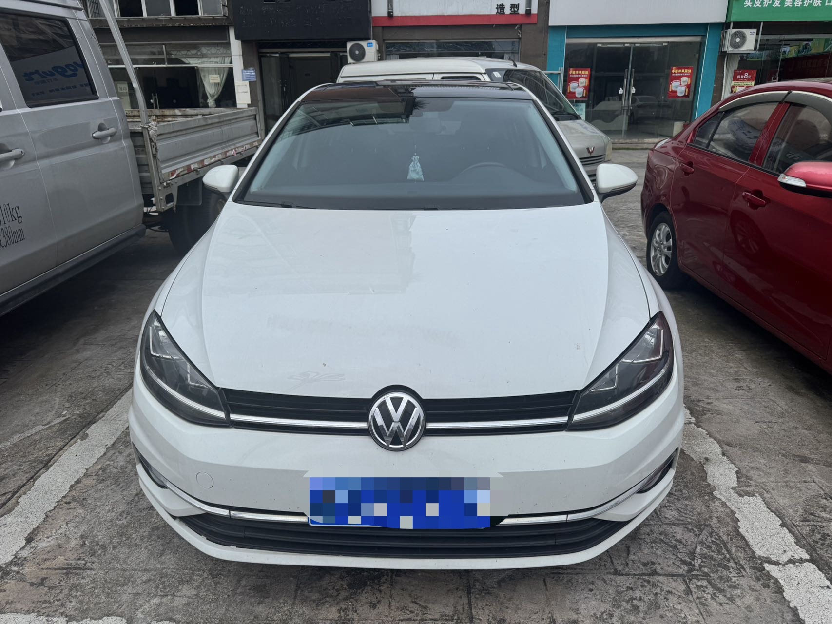 Volkswagen Golf 2019 #2 Volkswagen Golf 2019 car image #2