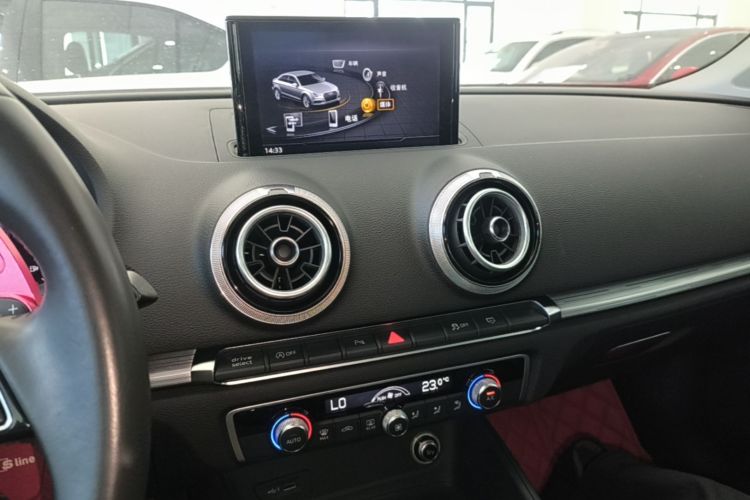 Audi A3 2018 #13 Audi A3 2018 car image #13