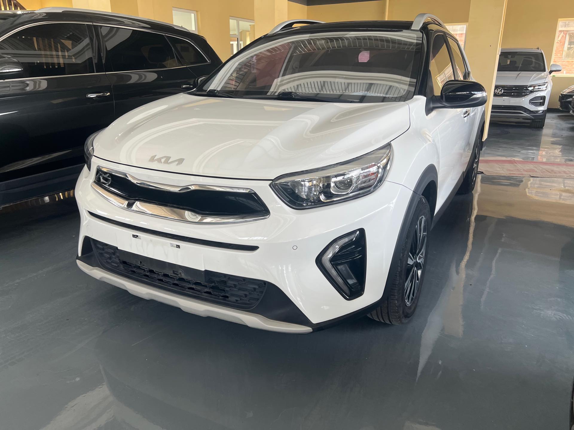 Kia KX1 2022 car image 