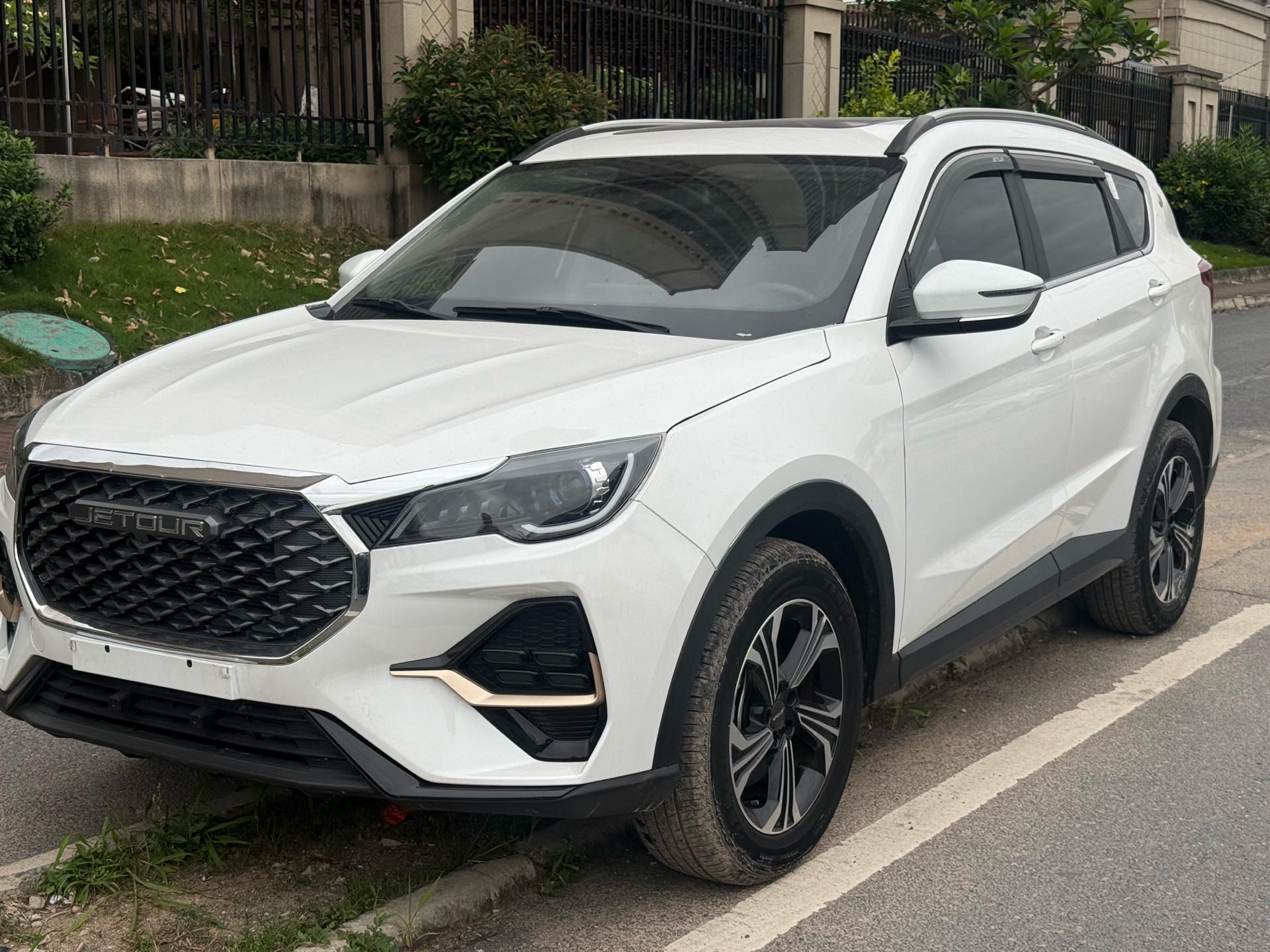 Jetour X70 PLUS 2023 Jetour X70 PLUS 2023 car image